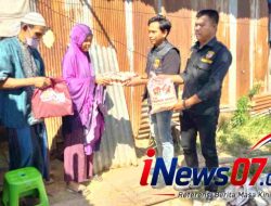 Satuan Reskrim Polres Maros Bersama LSM KIPFA RI, Berbagi Sembako di Hari Bhayangkara ke-80